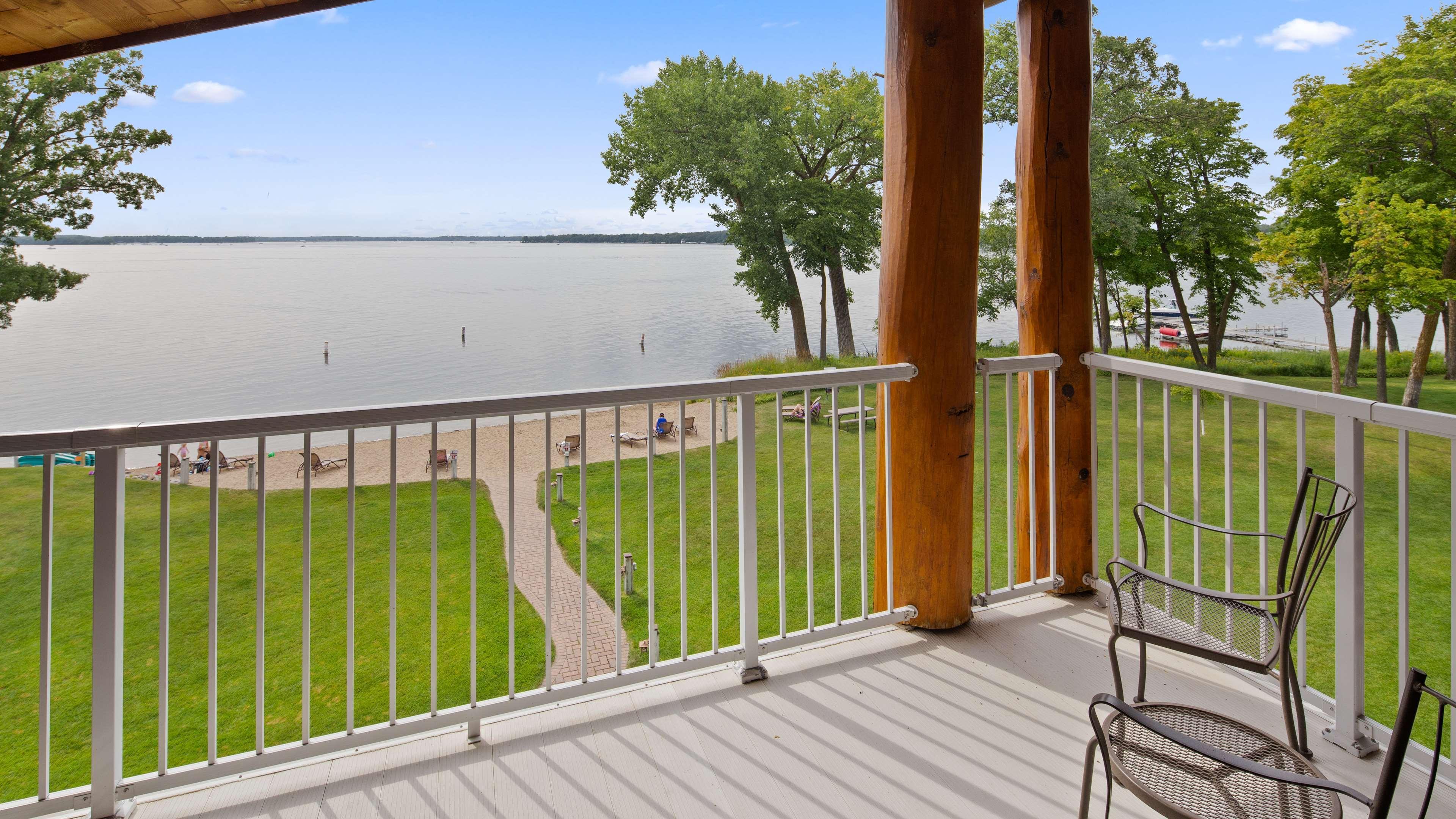 Best Western Premier The Lodge On Lake Detroit Detroit Lakes Exterior foto