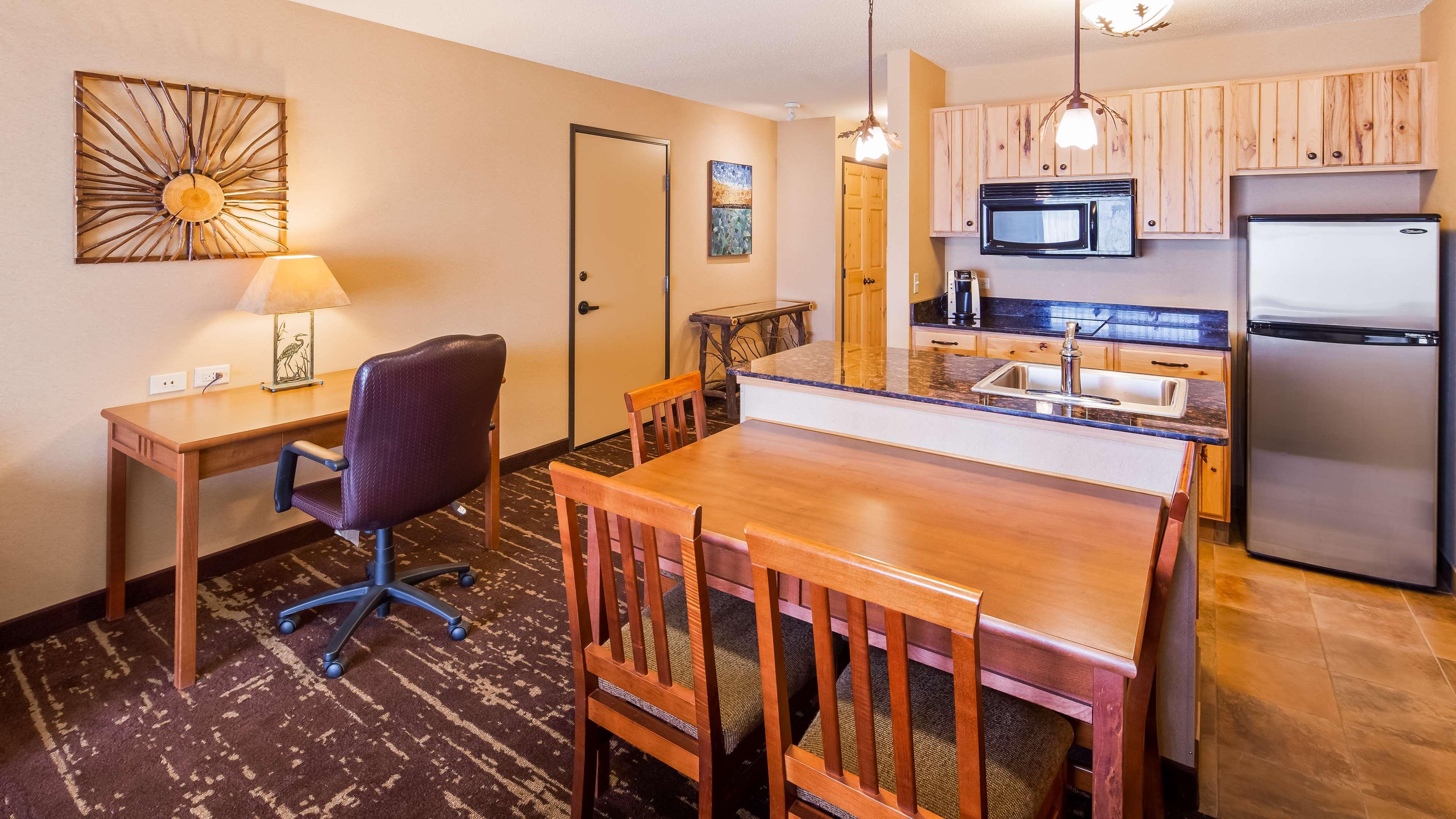 Best Western Premier The Lodge On Lake Detroit Detroit Lakes Exterior foto