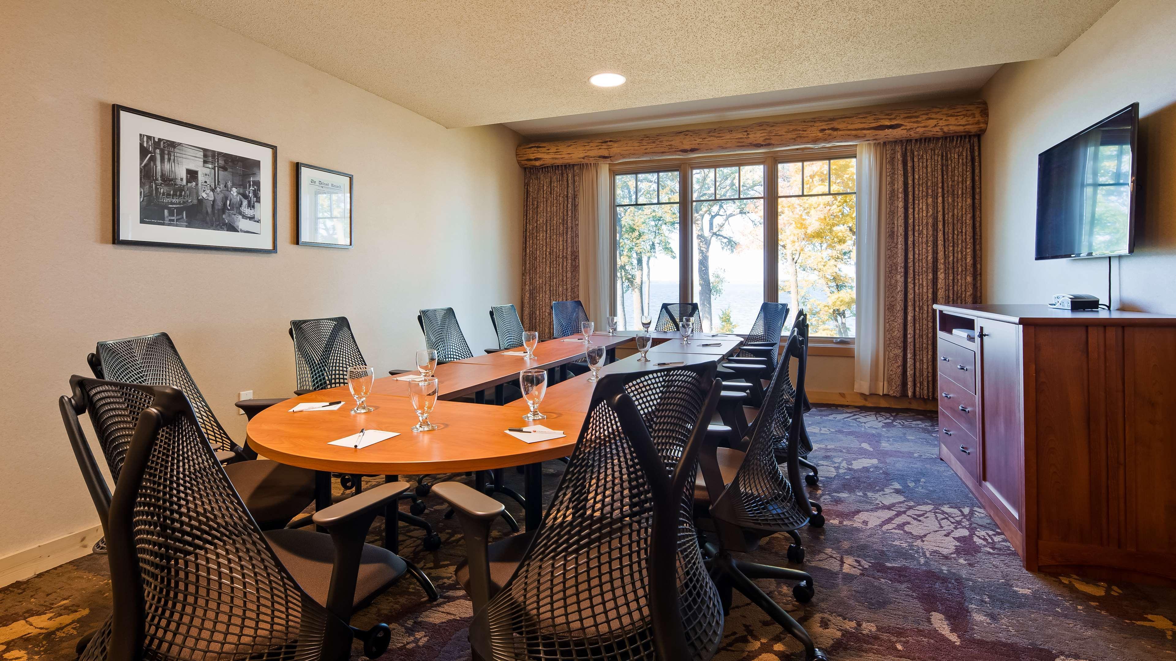 Best Western Premier The Lodge On Lake Detroit Detroit Lakes Exterior foto