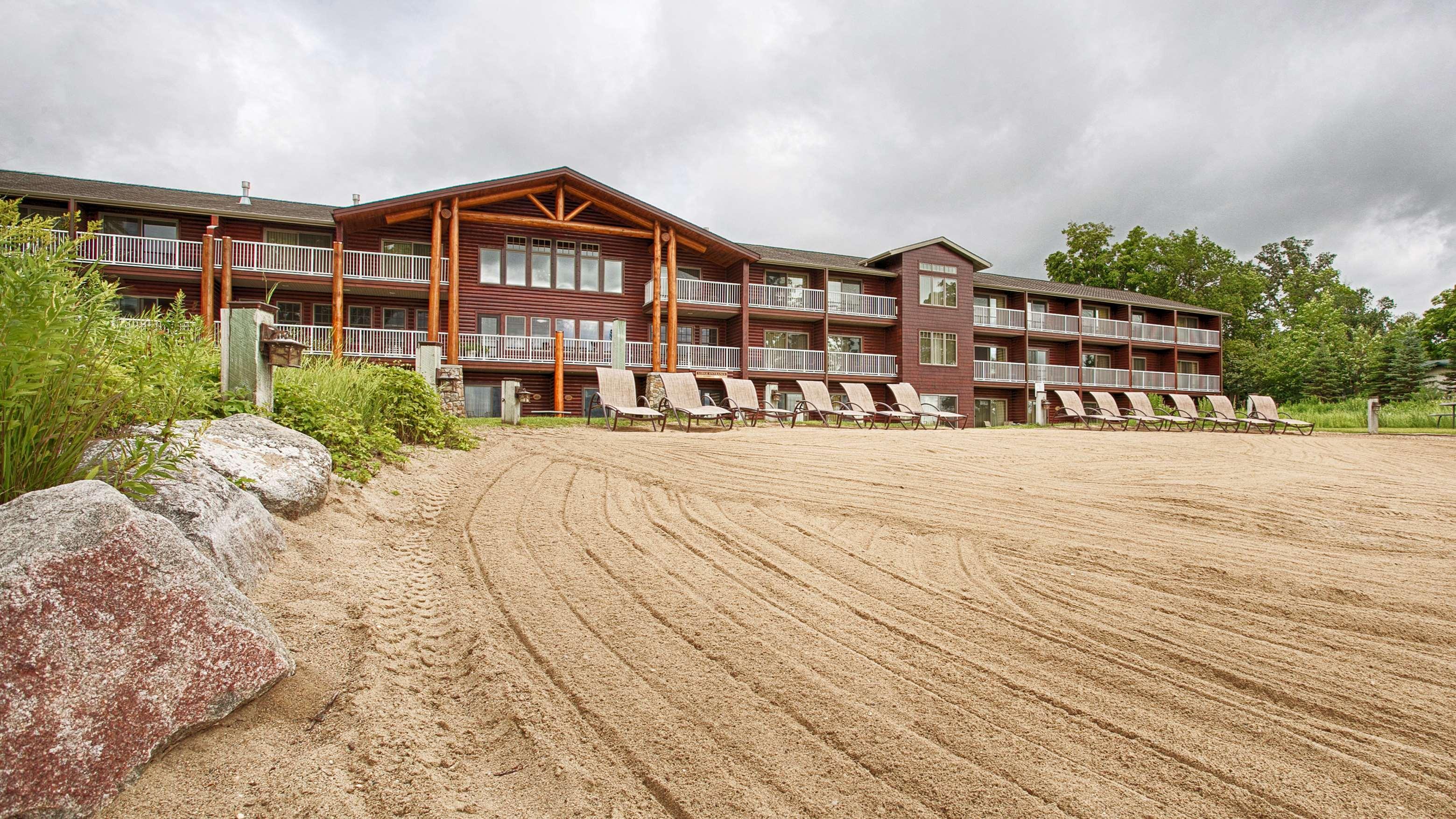 Best Western Premier The Lodge On Lake Detroit Detroit Lakes Exterior foto